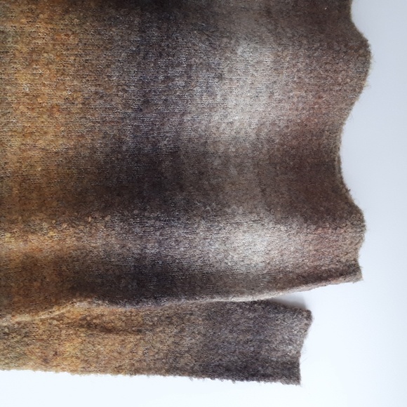 Mystree sweater - Picture 4 of 5